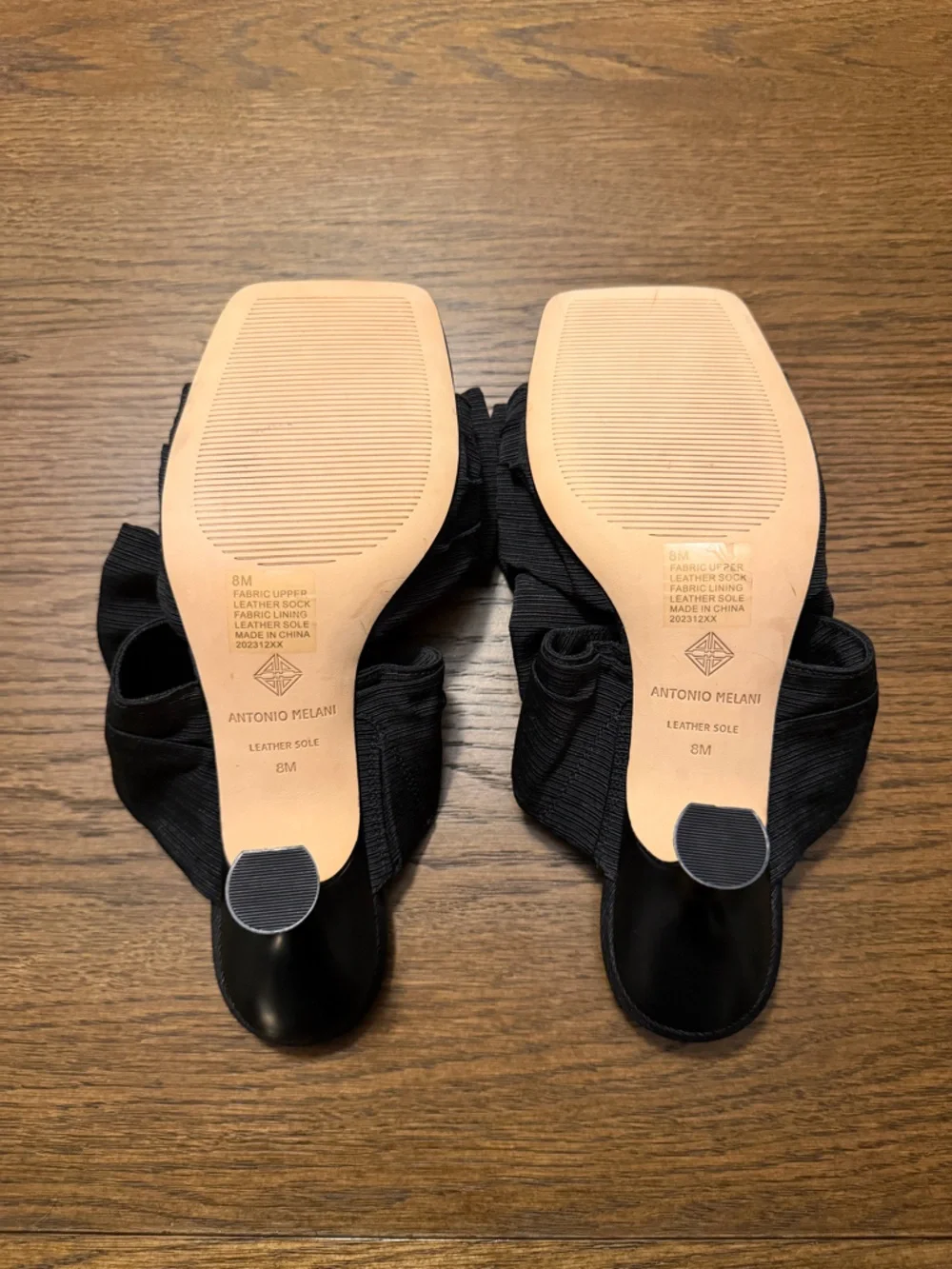 NWB ANTONIO MELANI Ophelia Fabric Black Bow Mules Sandals Size 8 - Picture 7 of 7